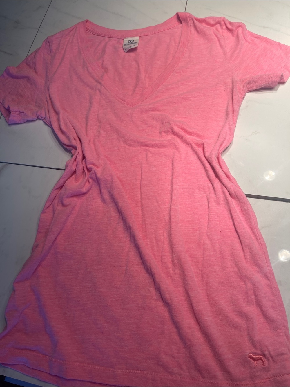 PINK Victoria's Secret Pink Embroidered Dog V-Neck Tee Y2K
